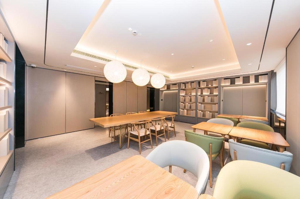 Ji Hotel Shanghai Xujiahui Exteriör bild