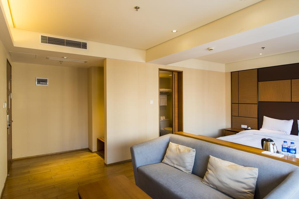 Ji Hotel Shanghai Xujiahui Exteriör bild