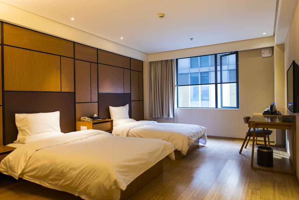 Ji Hotel Shanghai Xujiahui Exteriör bild