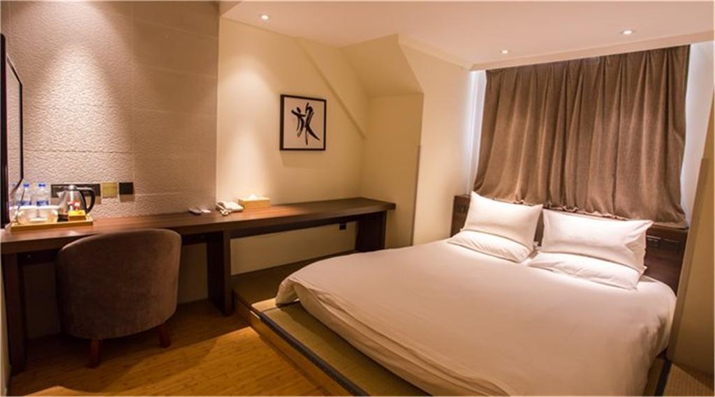 Ji Hotel Shanghai Xujiahui Exteriör bild