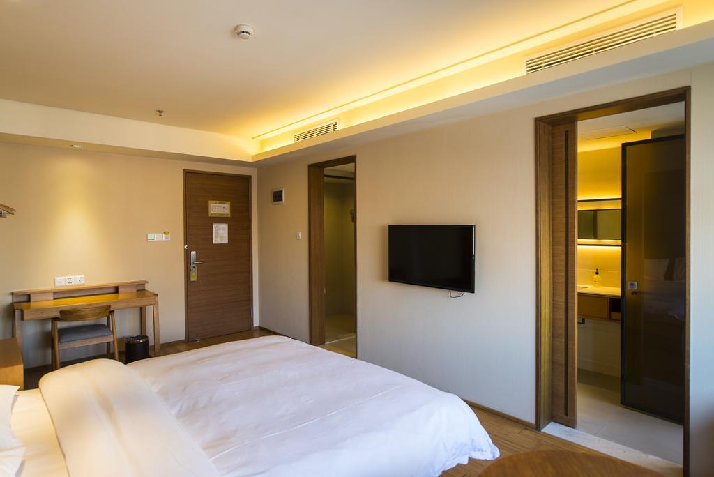 Ji Hotel Shanghai Xujiahui Exteriör bild