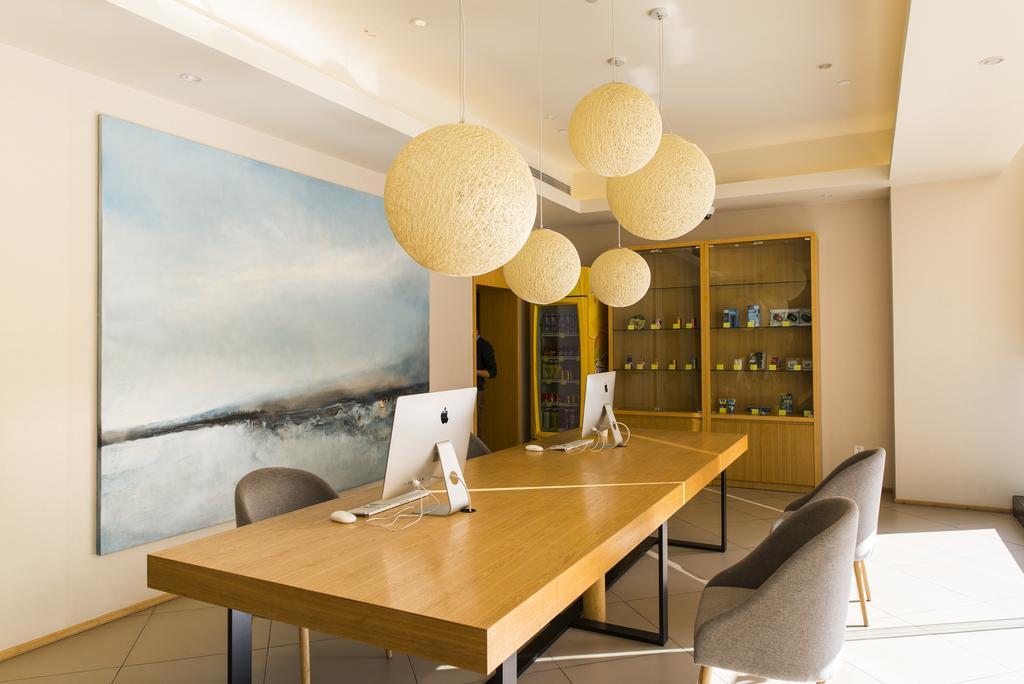 Ji Hotel Shanghai Xujiahui Exteriör bild